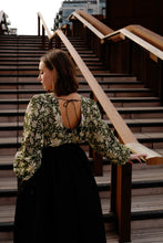 Load image into Gallery viewer, Rohiny Painter's Blouse