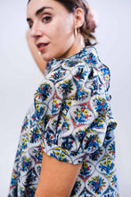 Load image into Gallery viewer, The Manon