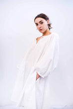 Load image into Gallery viewer, The Voyager